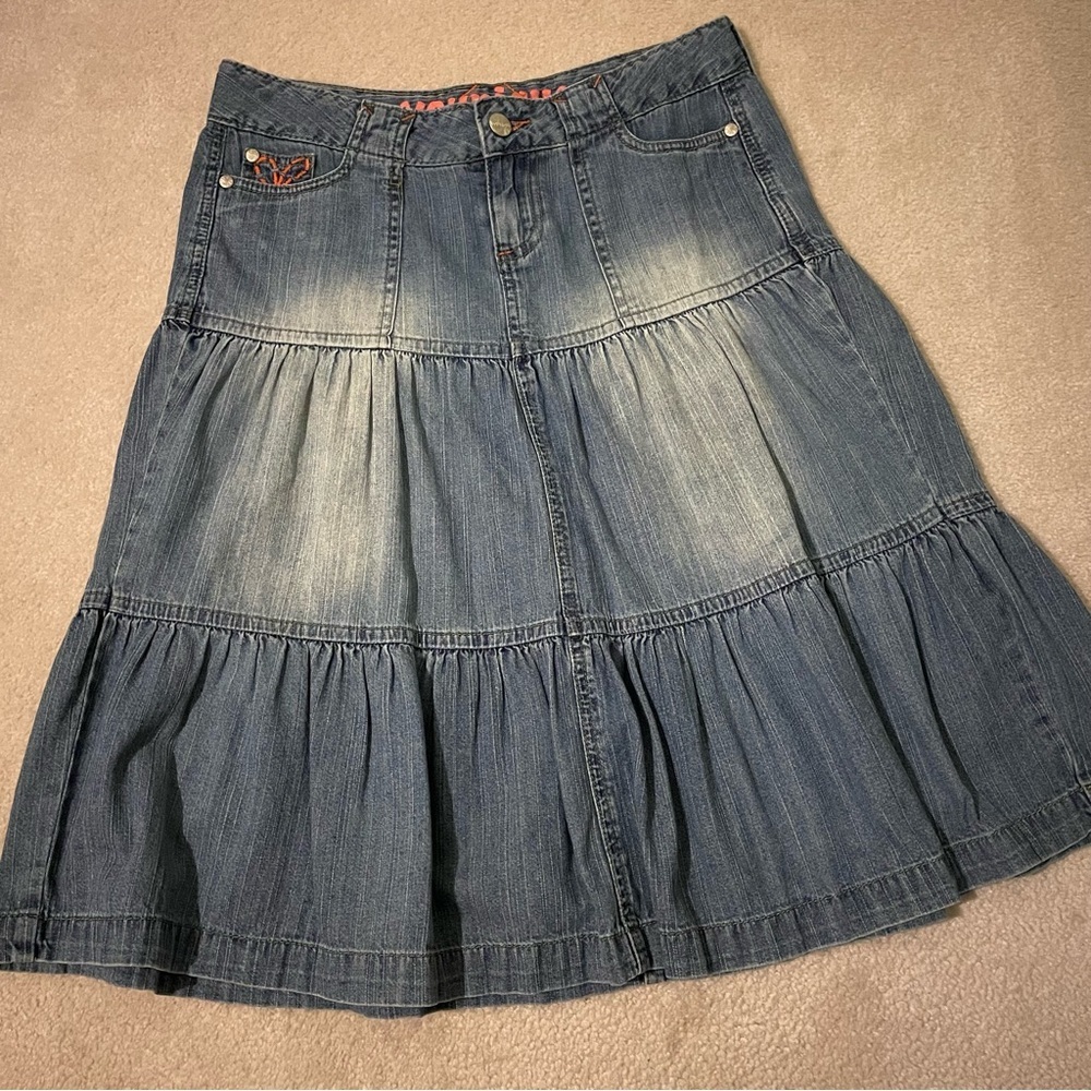 Younique vintage ruffled denim skirt-size 30 waist EUC